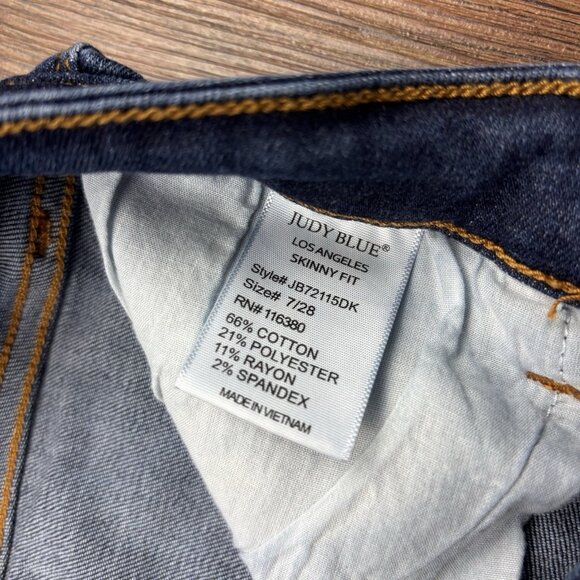 Judy Blue Skinny Fit Capri Jeans JB72115DK  Distressed Medium Wash Size 7/28 - Picture 7 of 12